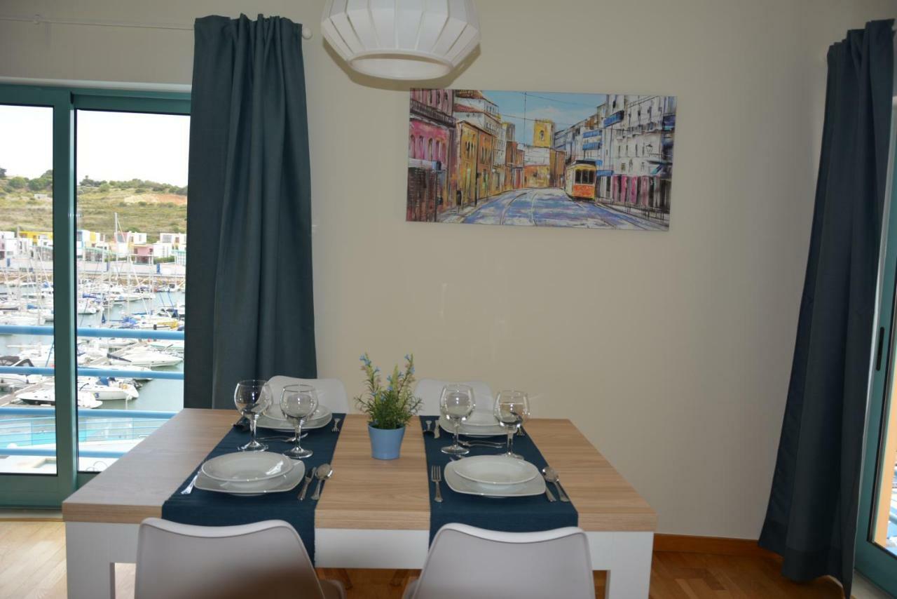 Stunning Apartment With Marina Views Albufeira Exterior photo