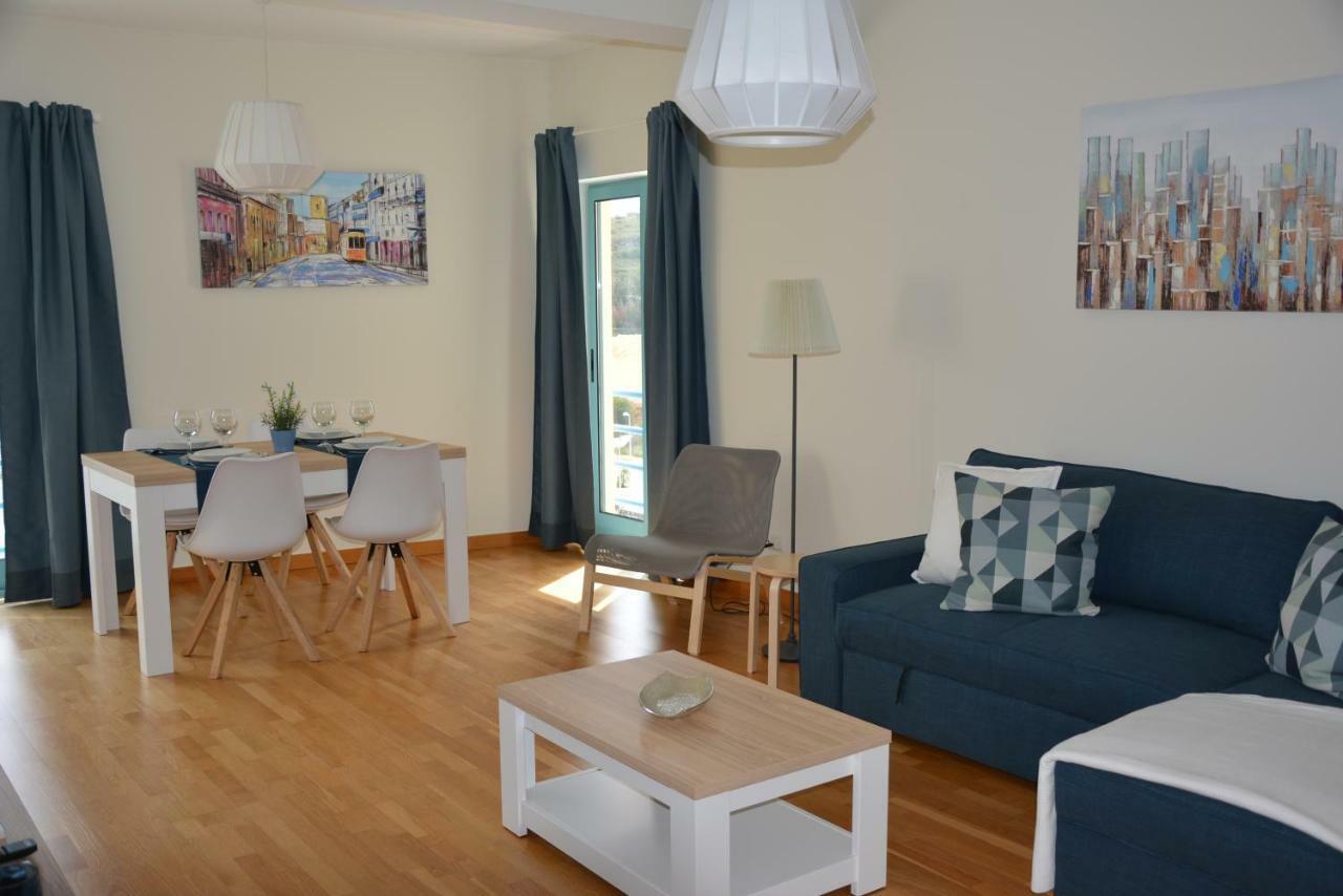 Stunning Apartment With Marina Views Albufeira Exterior photo