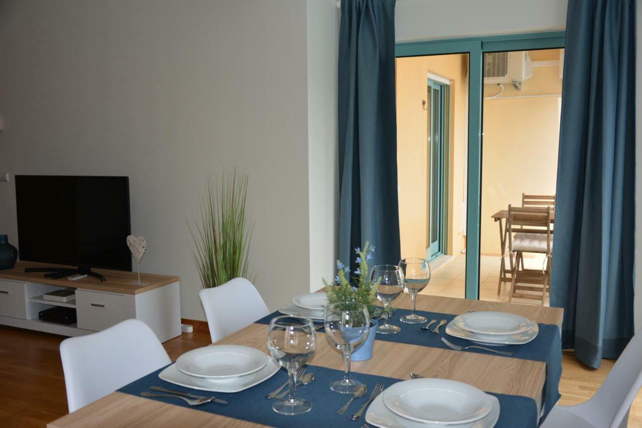 Stunning Apartment With Marina Views Albufeira Exterior photo